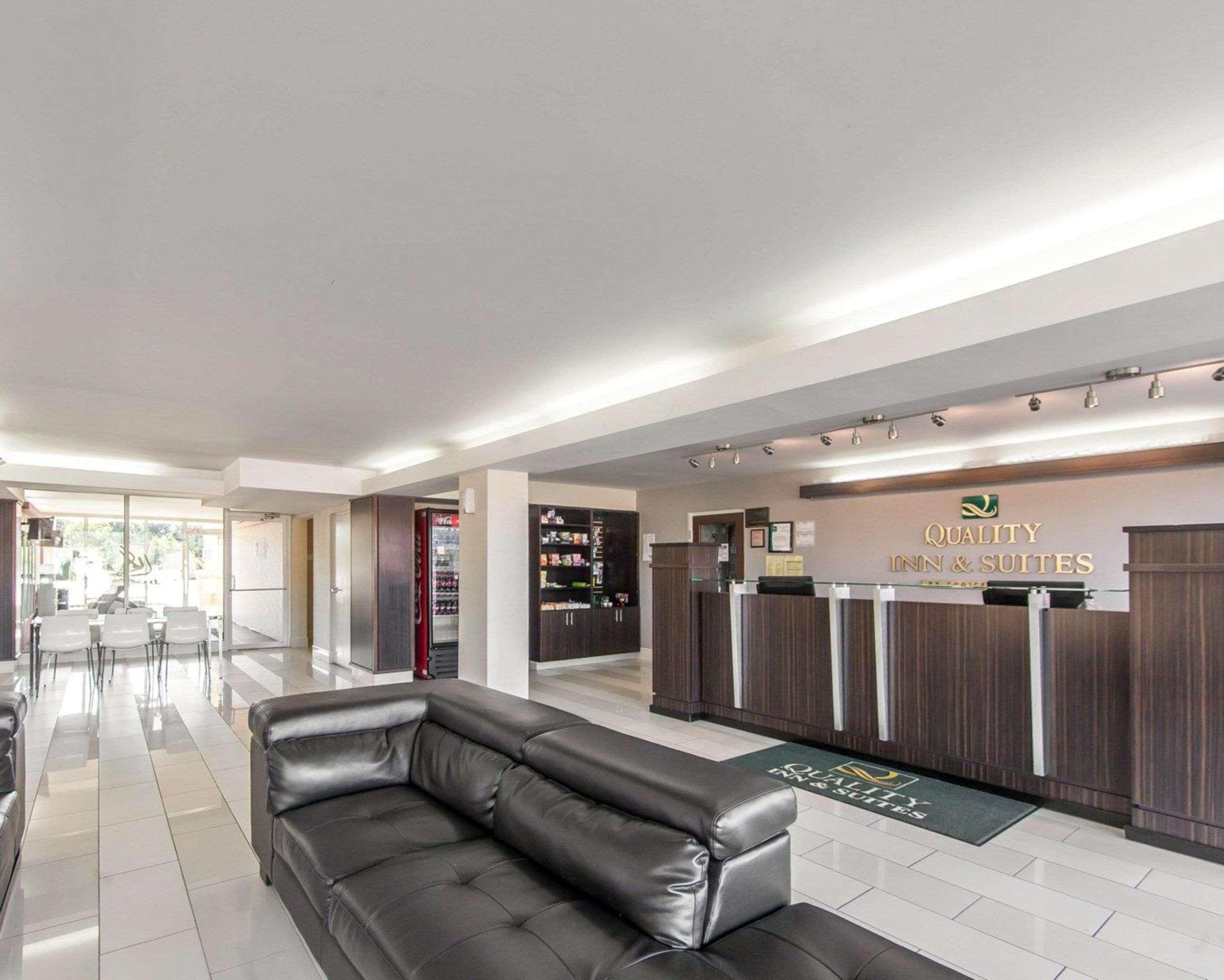 Quality Inn & Suites Jasper Экстерьер фото