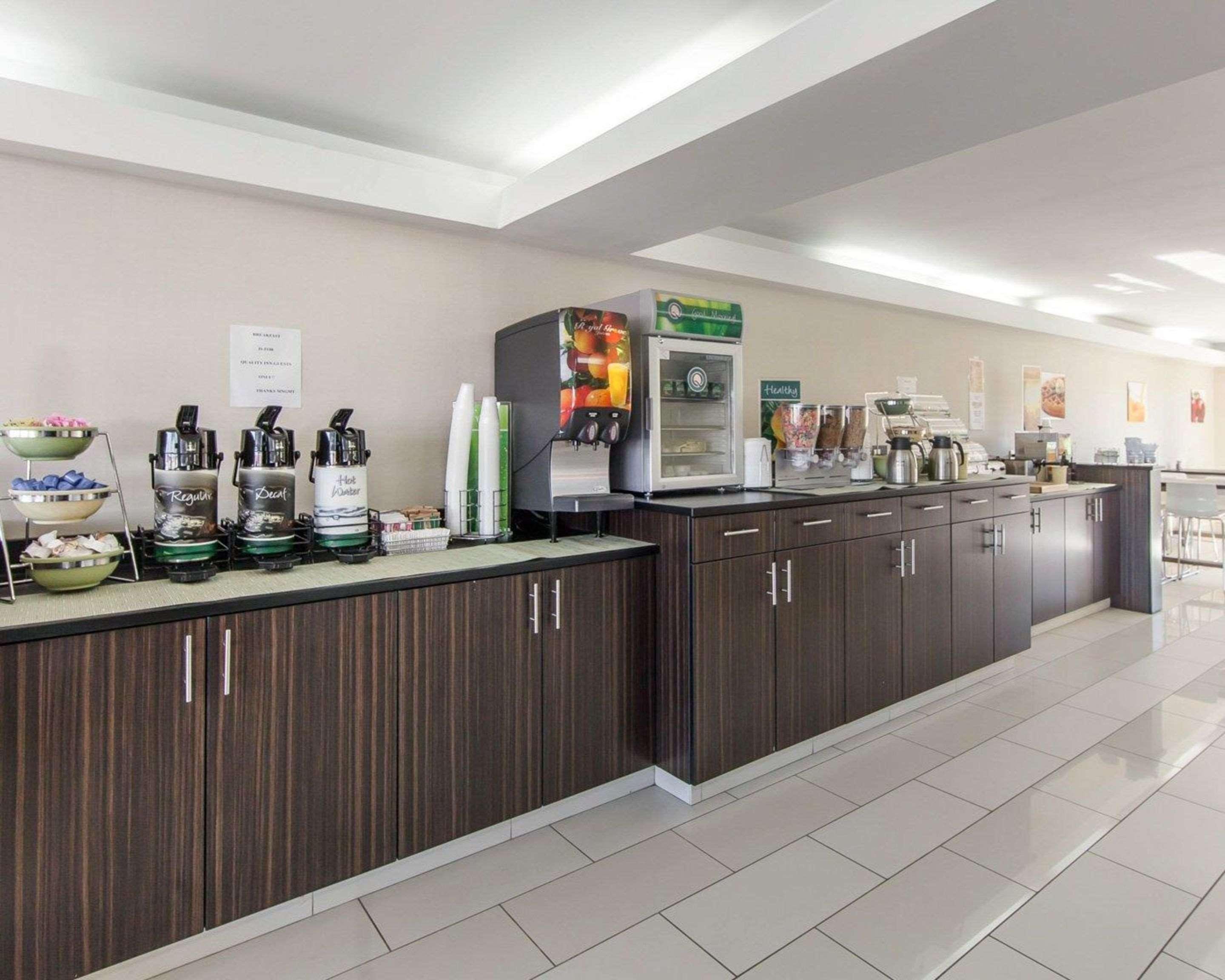 Quality Inn & Suites Jasper Экстерьер фото