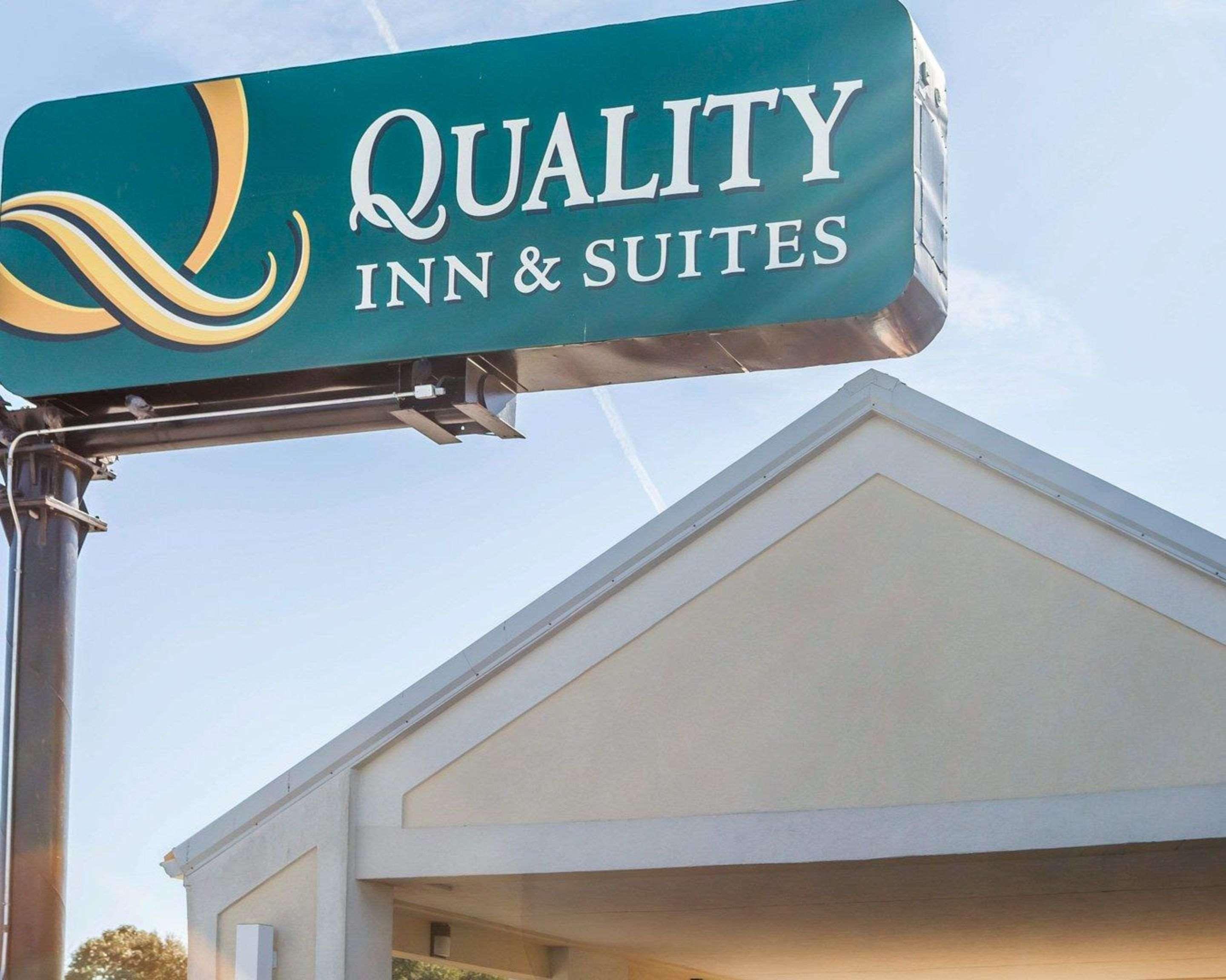 Quality Inn & Suites Jasper Экстерьер фото