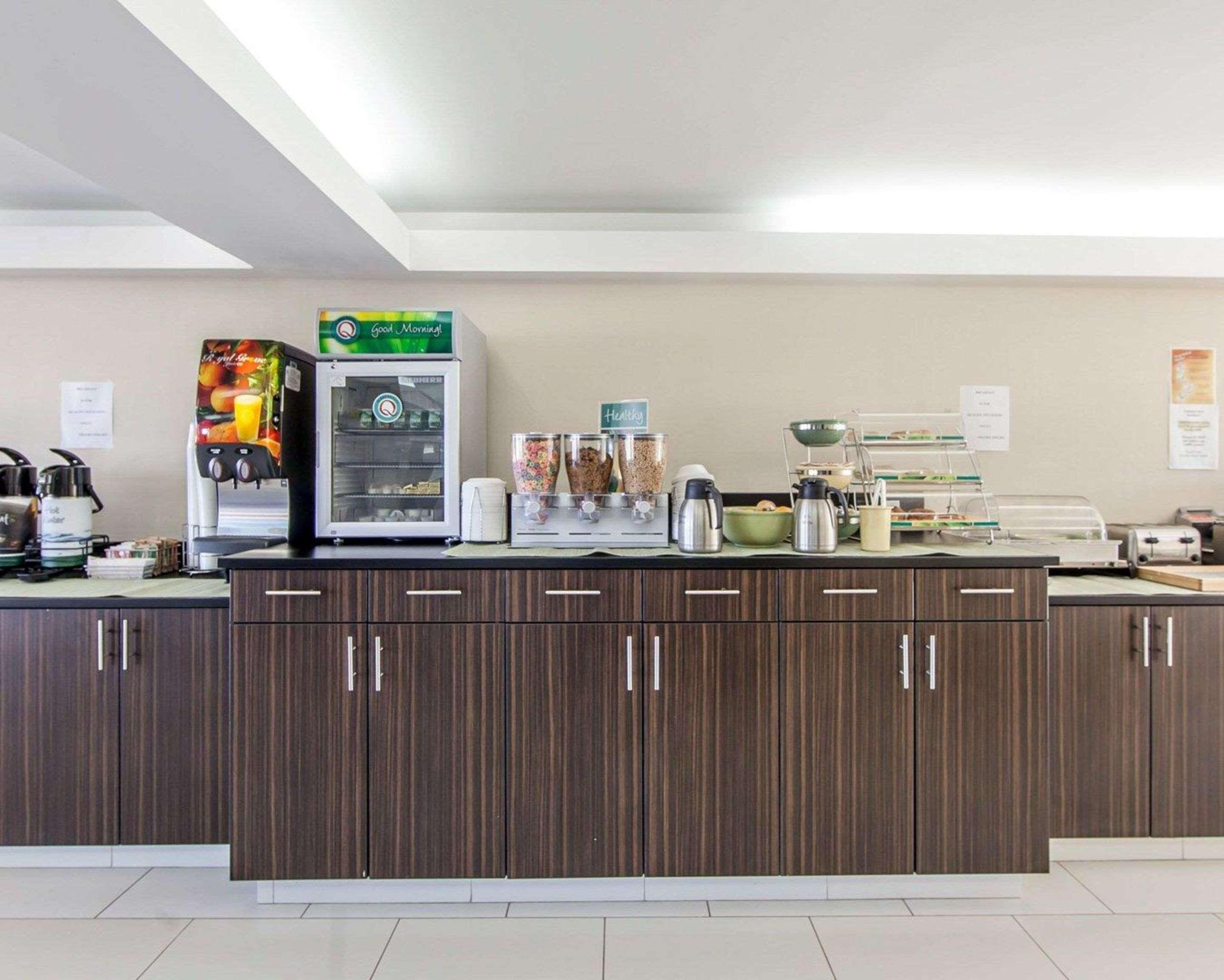 Quality Inn & Suites Jasper Экстерьер фото
